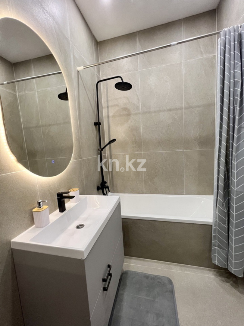 Аренда 1-комнатной квартиры посуточно, 41 м², Сейфуллина, дом  416 в Алматы - фото 11