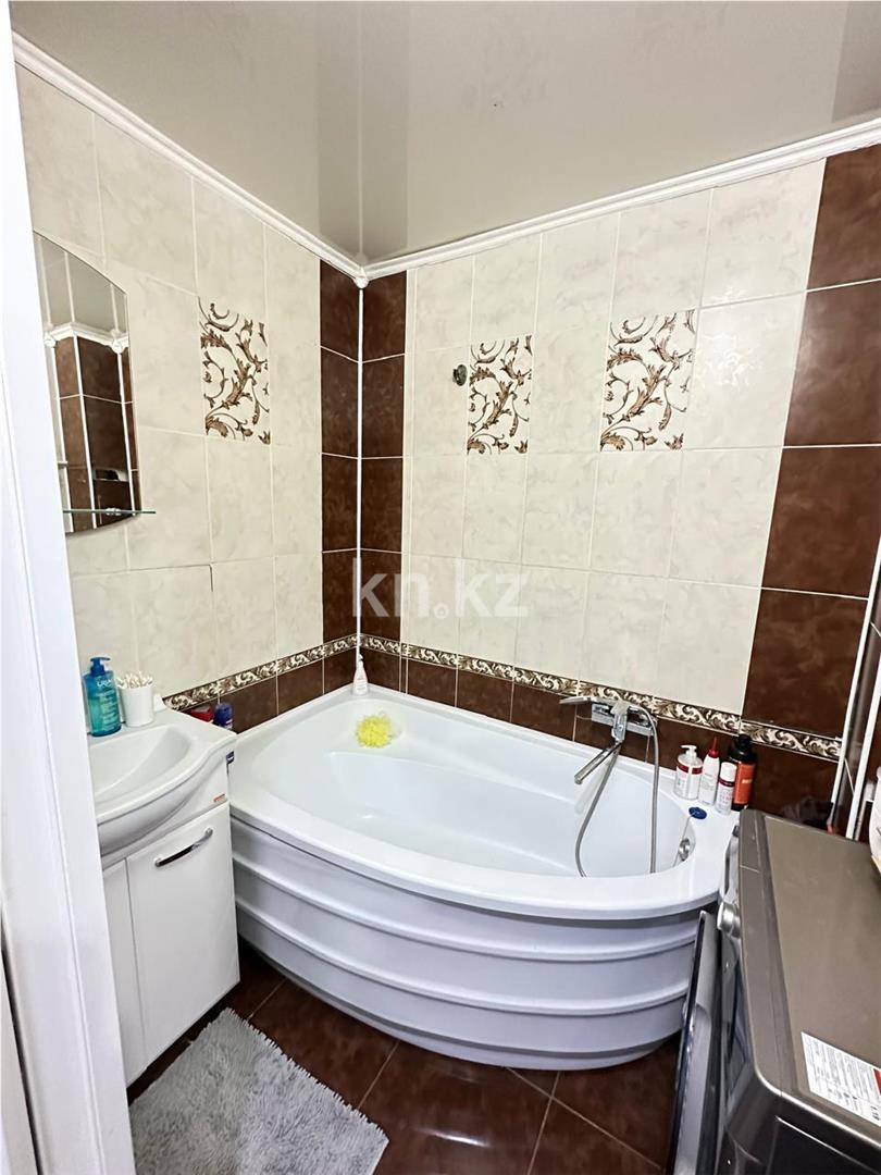 Продажа 4-комнатной квартиры, 61 м², 22 мкр. - Продажа квартир в Казахстане фото 12 из 20