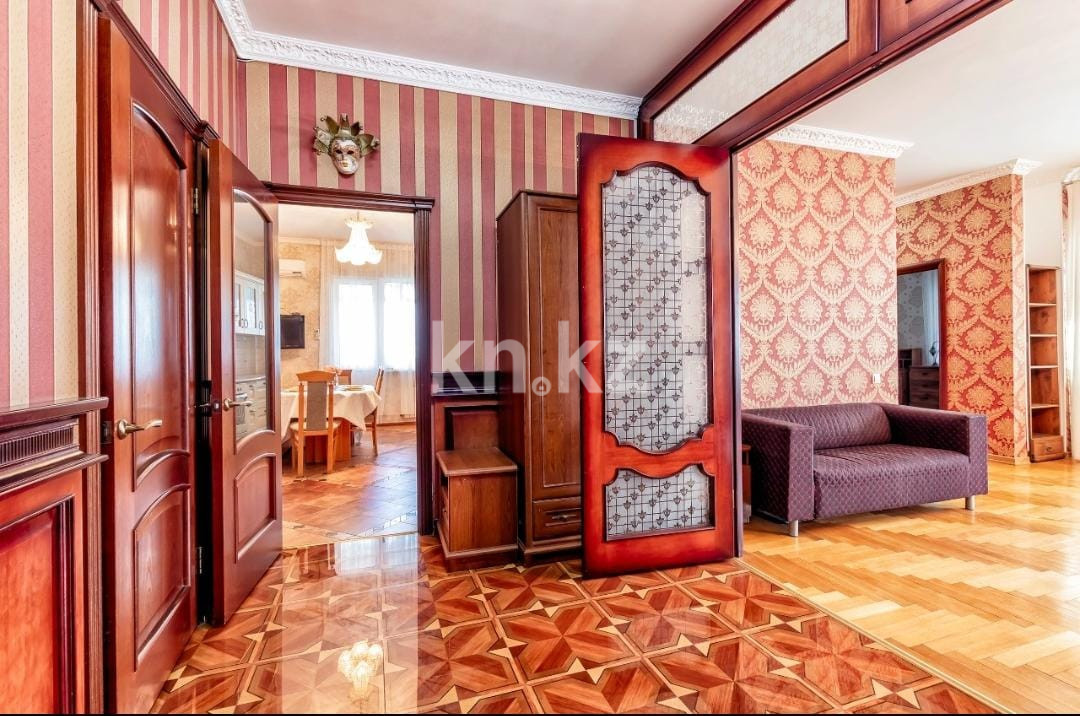 Аренда 3-комнатной квартиры посуточно, 130 м², ул. Кунаева, дом  35 - пр. Мангилик Ел - Аренда квартир посуточно в Астане с фото фото 5 из 15