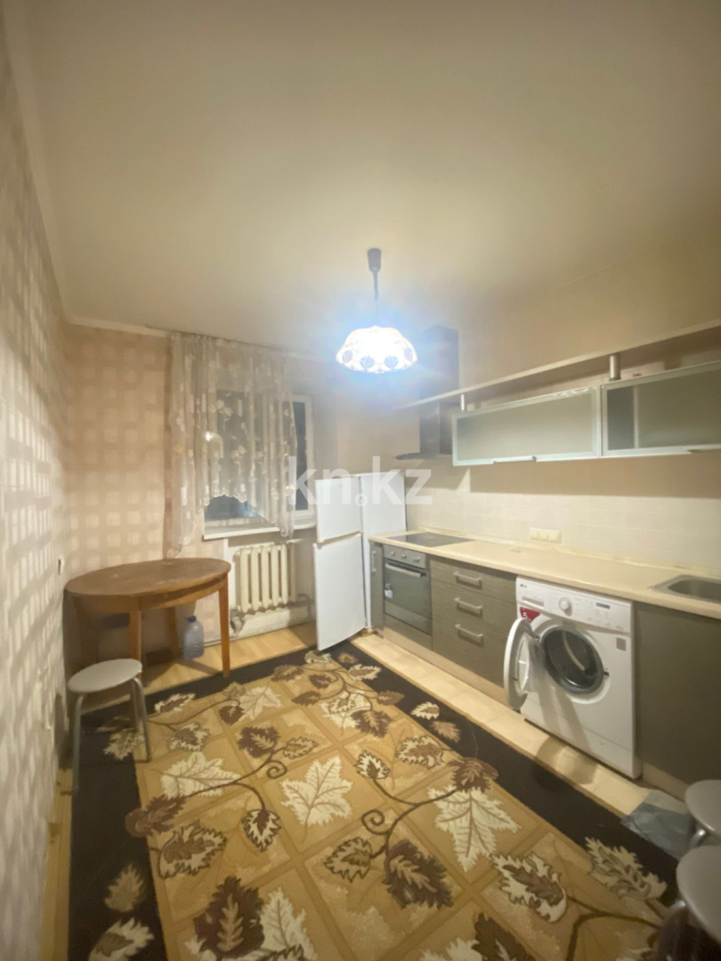 Аренда 1-комнатной квартиры, 41 м² в Астане