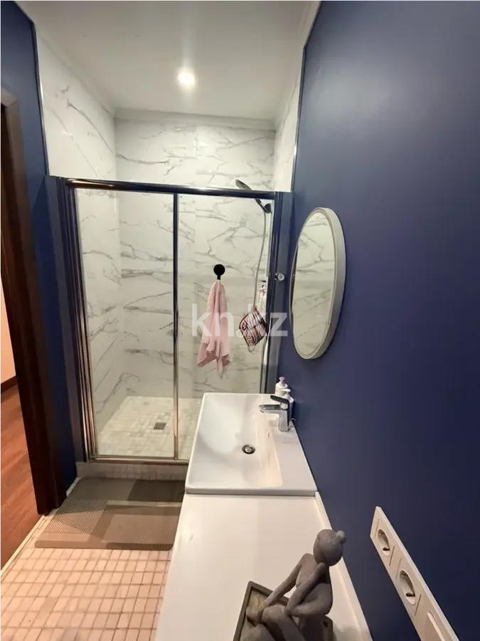 Продажа 4-комнатной квартиры, 160 м² в Алматы - фото 3