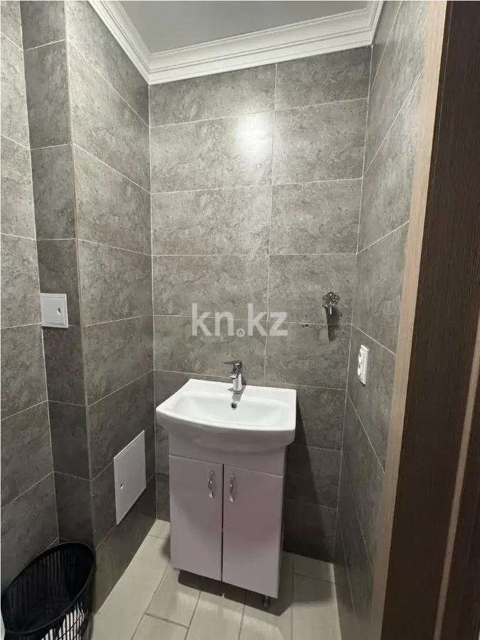 Продажа 3-комнатной квартиры, 70.2 м², ул. Маметовой, дом  2 в Астане - фото 6