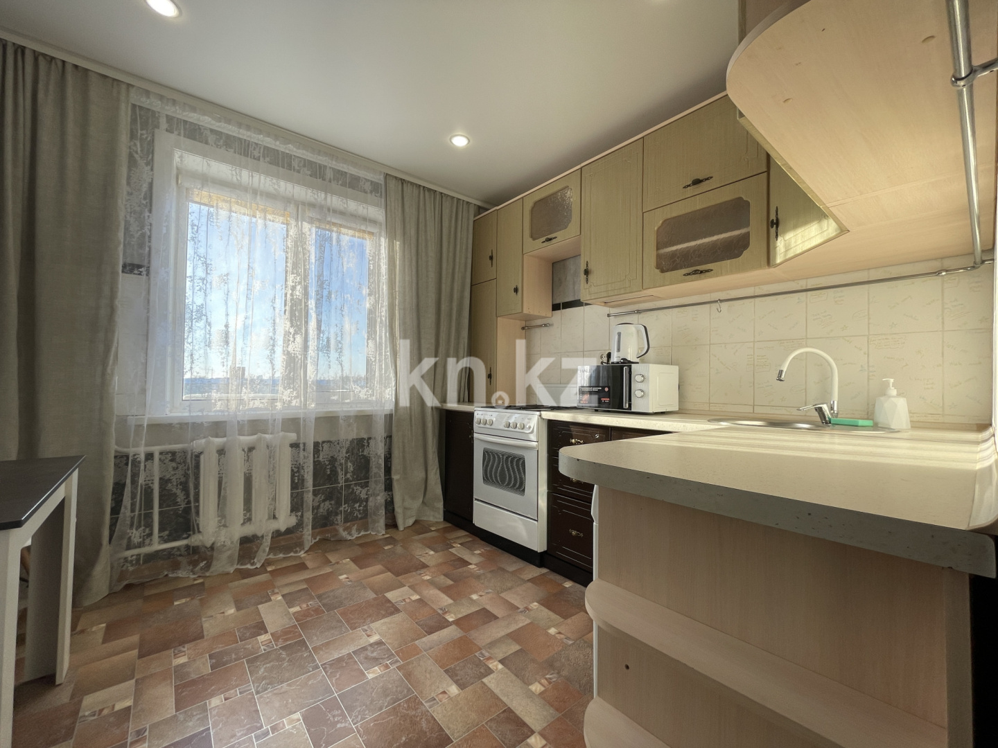 Аренда 1-комнатной квартиры посуточно, 1 м², Абая, дом  81 - Аренда квартир посуточно в Петропавловске фото 7 из 12