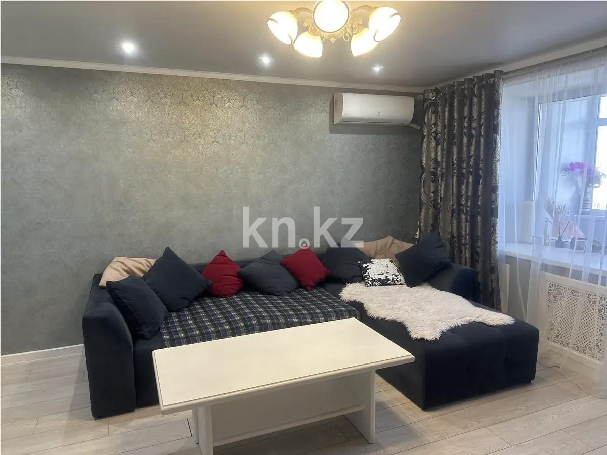 Продажа 3-комнатной квартиры, 60 м², мкр-н Орбита-1, дом  28 - Продажа  трехкомнатных квартир в Караганде без посредников фото 1 из 5
