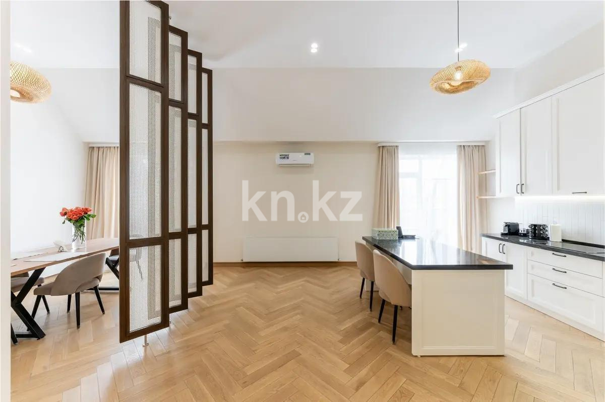 Продажа 4-комнатной квартиры, 230 м², ул. Мамбетова, дом  16 - Продажа  четырехкомнатных квартир в новостройках Астаны без посредников с фото фото 1 из 8