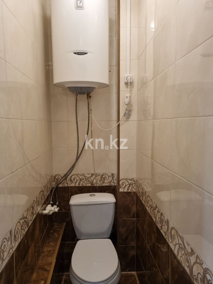 Продажа 4-комнатной квартиры, 80 м², пр. Назарбаева, дом  51 - Продажа квартир в Караганде фото 6 из 17