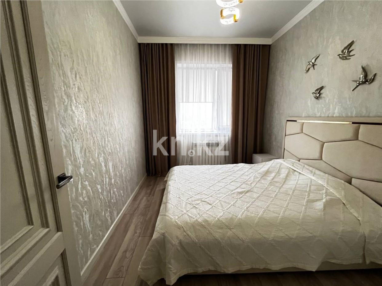 Продажа 3-комнатной квартиры, 68 м², ул. Дюсембекова - Продажа и аренда недвижимости в Караганде фото 5 из 52