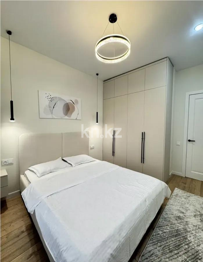 Продажа 2-комнатной квартиры, 41 м², ул. Толе би, дом  290/1 в Алматы