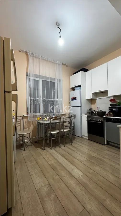 Продажа 3-комнатной квартиры, 75 м², пр. Шахтеров, дом  52Б в Караганде - фото 4