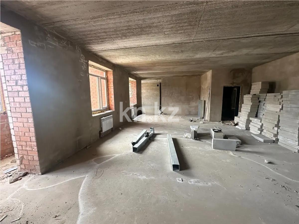 Продажа 3-комнатной квартиры, 79 м², 137 учетный квартал, дом  343 - Продажа  трехкомнатных квартир в Караганде без посредников фото 1 из 5