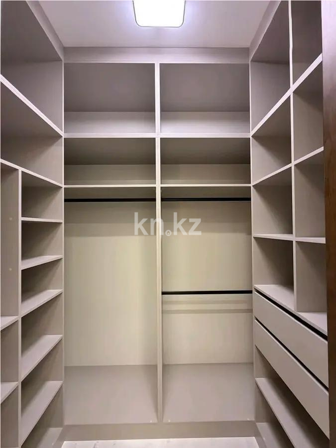 Продажа 4-комнатной квартиры, 130 м², пр. Строителей, дом  28/5 блок А - Продажа  четырехкомнатных квартир в Караганде фото 5 из 6