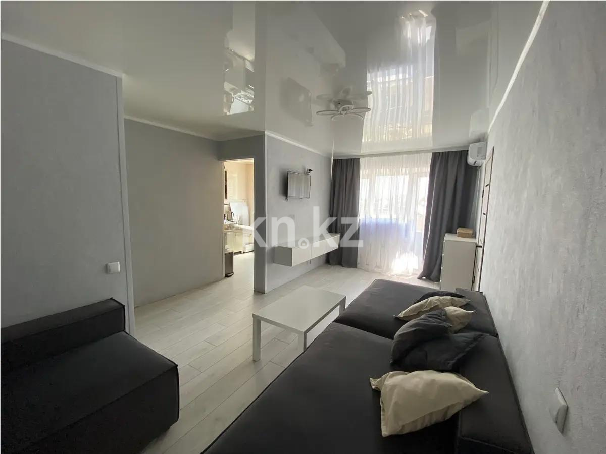 Продажа 2-комнатной квартиры, 40 м², ул. Панфилова, дом  2 - Продажа  двухкомнатных квартир в Шахтинске фото 1 из 8