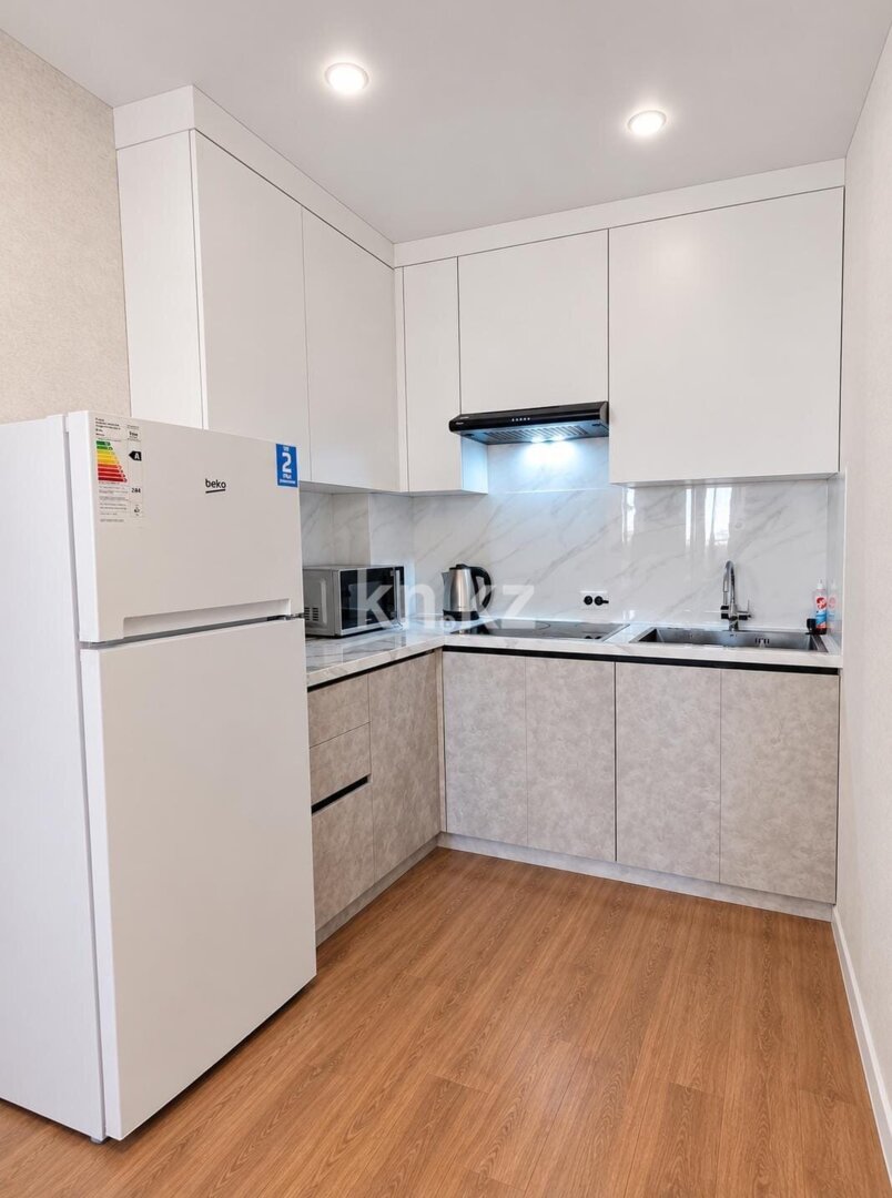 Аренда 2-комнатной квартиры, 56 м² в Астане