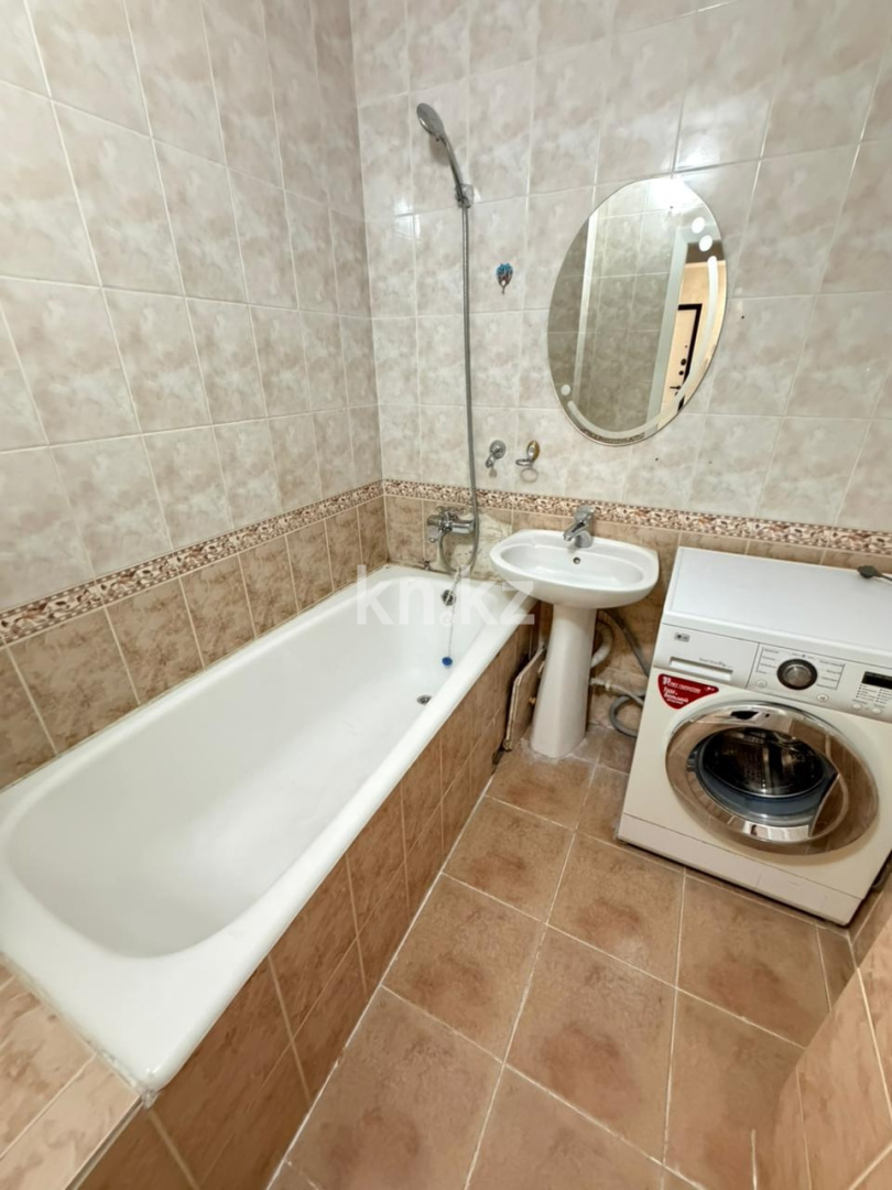 Продажа 3-комнатной квартиры, 70 м² - Продажа квартир в панельном доме в Алматы фото 7 из 24