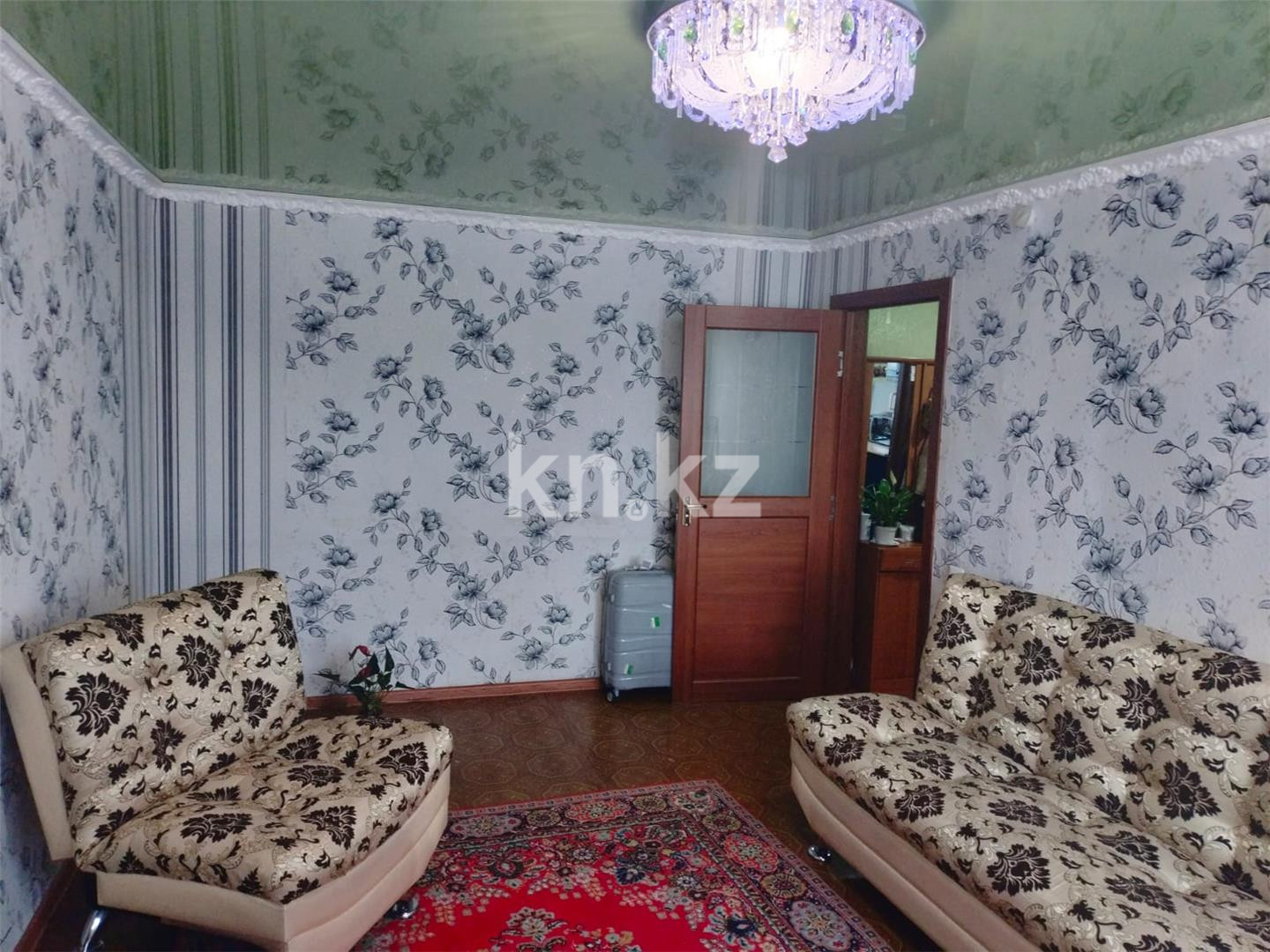 Продажа 2-комнатной квартиры, 49 м², мкр-н Восток-3, дом  17 - Продажа  двухкомнатных квартир в Караганде фото 1 из 13