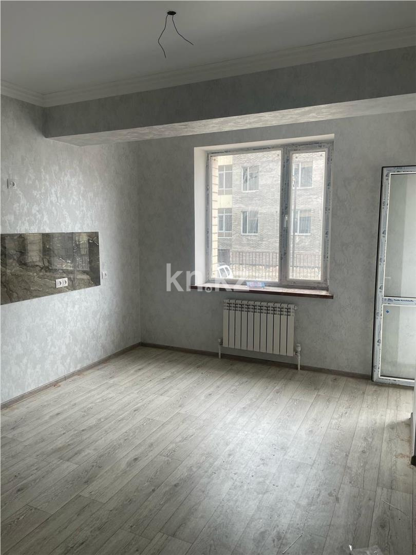 Продажа 1-комнатной квартиры, 52 м², ул. Анжерская - Продажа  однокомнатных квартир в Караганде фото 2 из 16