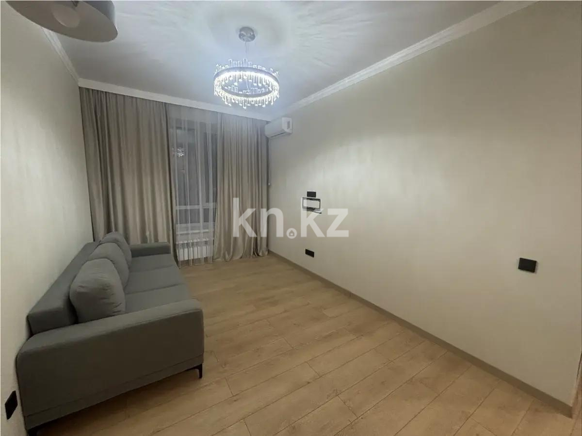 Продажа 1-комнатной квартиры, 38 м², ул. Омарова, дом  19 в Астане