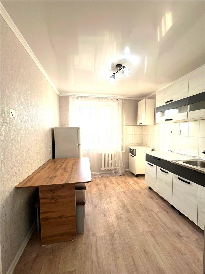 Продажа 2-комнатной квартиры, 49 м², мкр-н Мамраева (Восток-5) - Продажа квартир в Караганде фото 8 из 17
