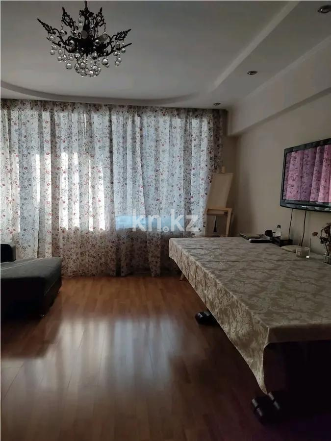 Продажа 1-комнатной квартиры, 42 м², пр. Жибек жолы, дом  125 - Продажа  однокомнатных квартир в Алматы без посредников с фото фото 1 из 5