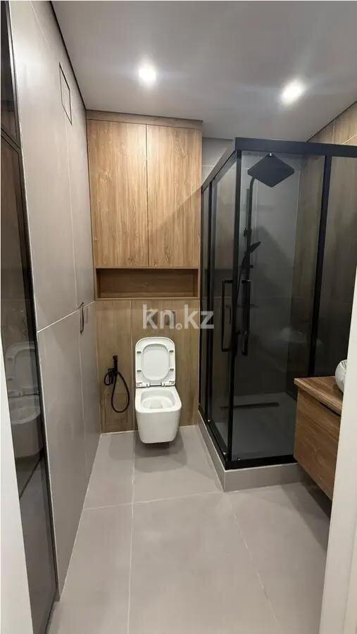 Продажа 3-комнатной квартиры, 62.9 м² в Алматы - фото 4