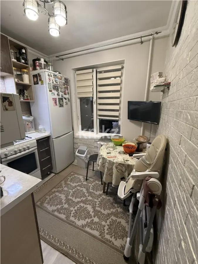 Продажа 3-комнатной квартиры, 65 м², мкр-н Аксай-2, дом  23 в Алматы - фото 4