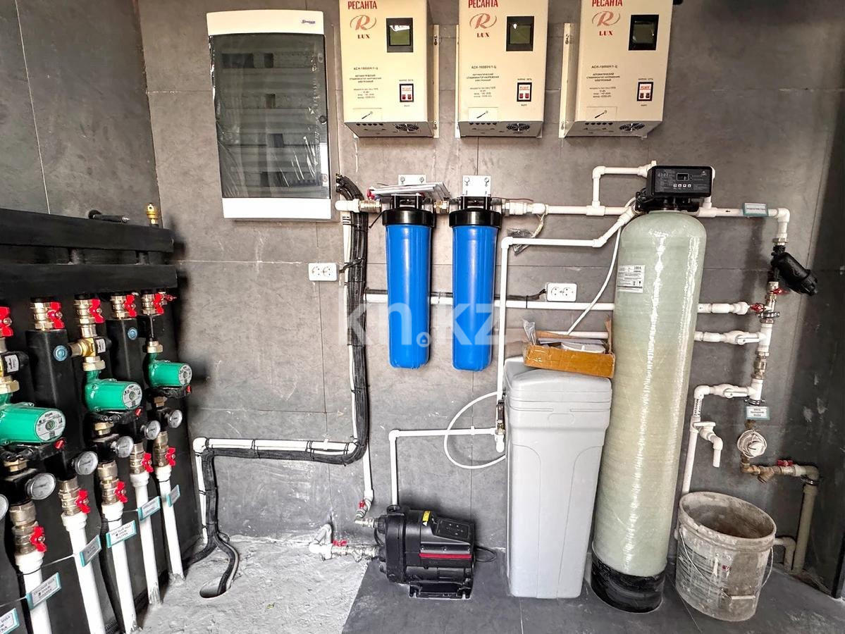 Продажа 5-комнатной квартиры, 370 м², ул. 4-я - Продажа  пятикомнатных квартир в Алматы фото 13 из 15