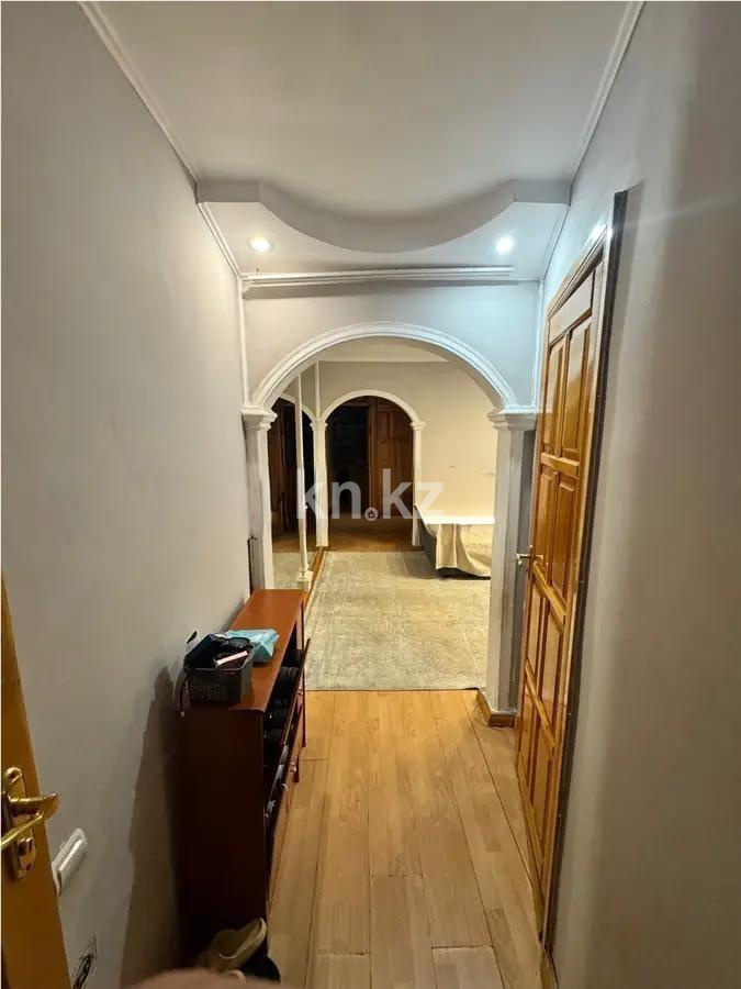 Продажа 3-комнатной квартиры, 65 м², ул. Жарокова, дом  7 в Алматы - фото 5