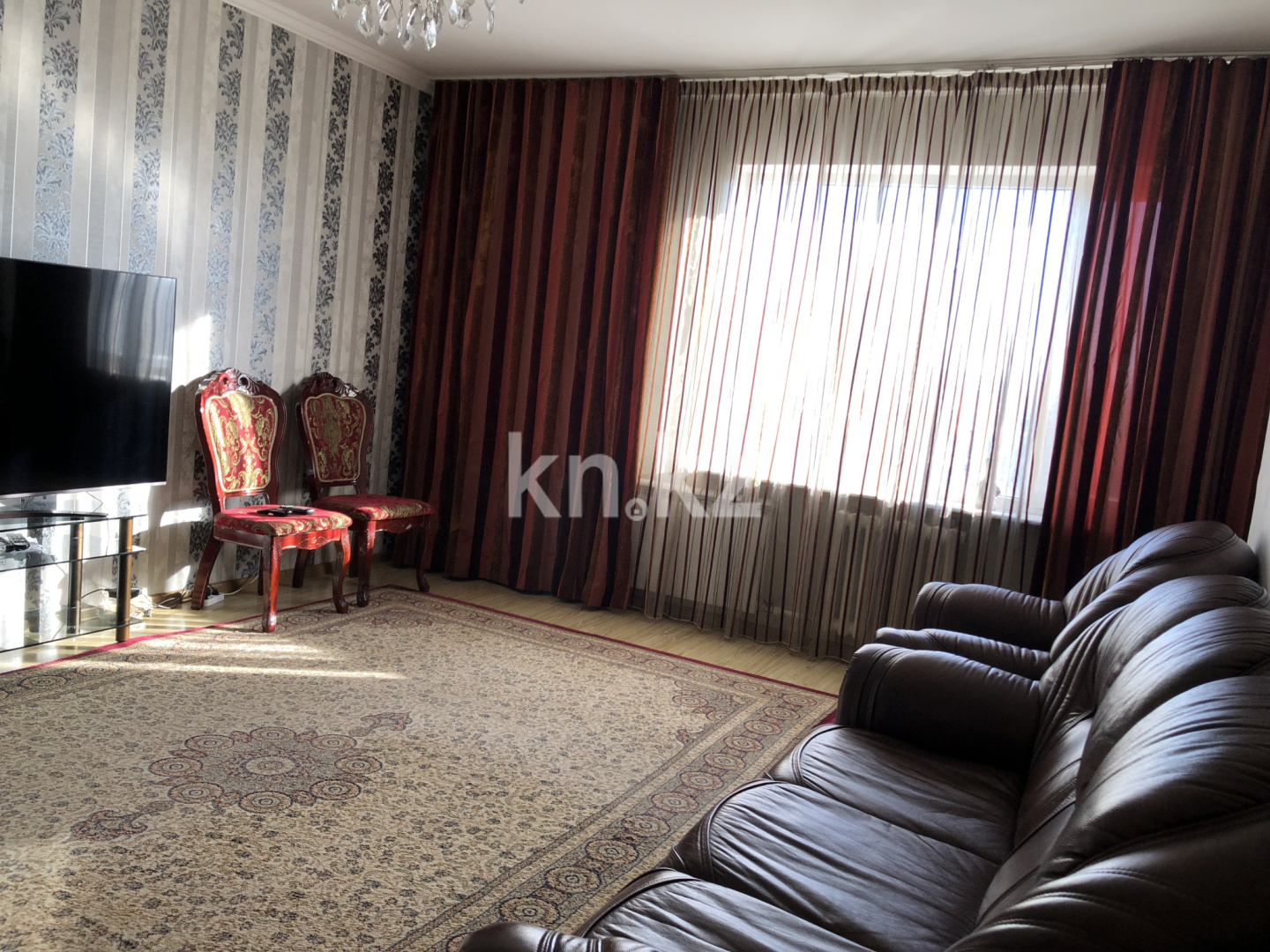 Продажа 3-комнатной квартиры, 93 м², пр. Шахтеров, дом  31а - Продажа земельных участков в Уральске фото 4 из 17