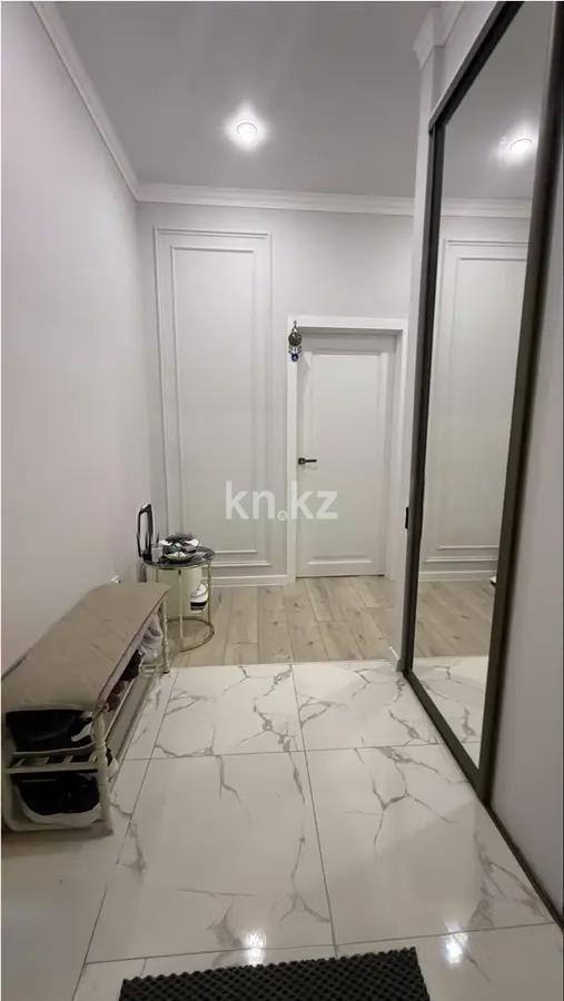 Продажа 3-комнатной квартиры, 84 м², ул. Дюсембекова, дом  83/1 в Караганде - фото 4