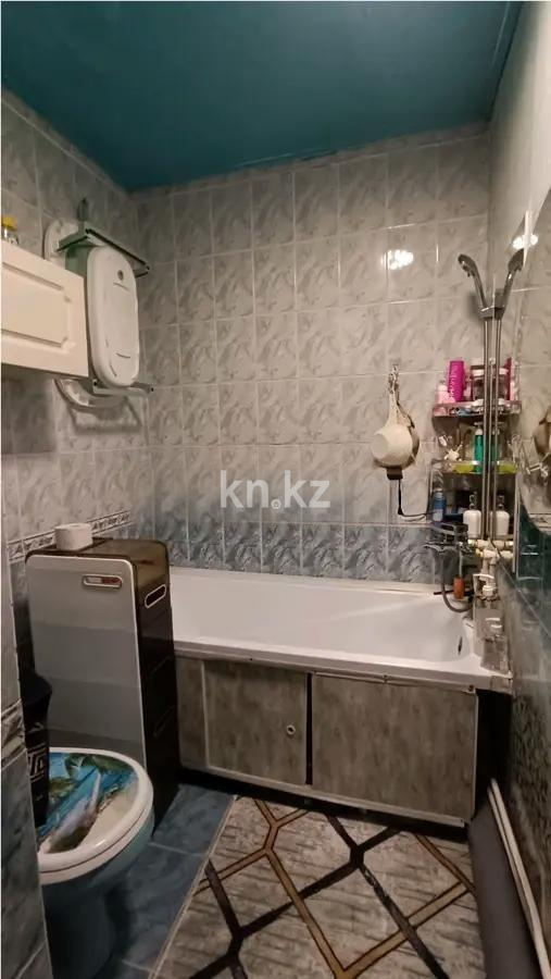 Продажа 3-комнатной квартиры, 55 м², ул. Кемеровская, дом  69 - Продажа  трехкомнатных квартир в Караганде с фото фото 6 из 8