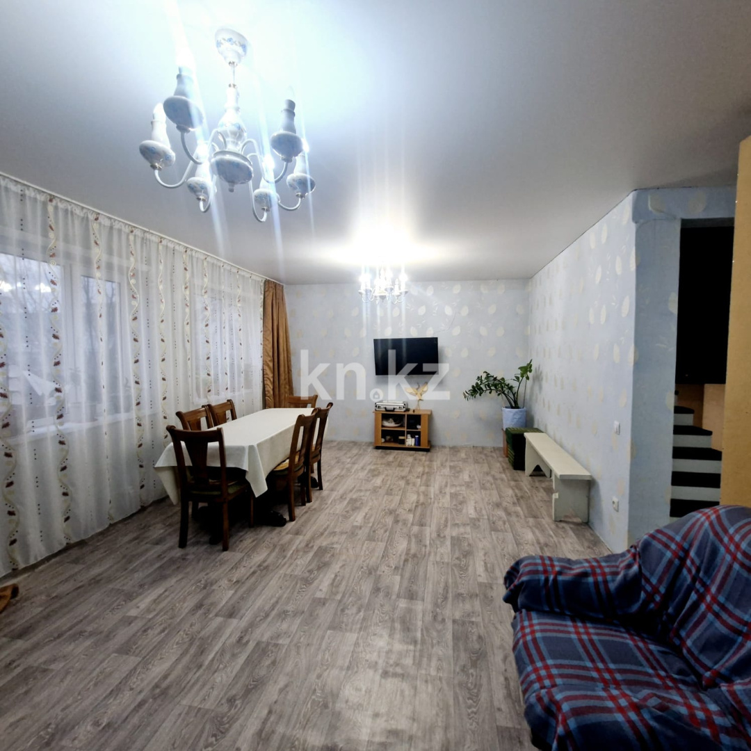 Продажа 4-комнатного дома, 206 м² - Недвижимость в Костанае фото 7 из 28