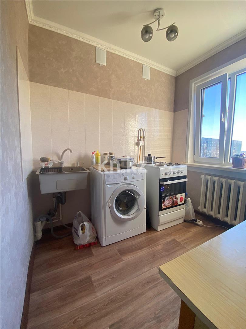 Продажа 4-комнатной квартиры, 61 м², ул. Язева - Продажа  четырехкомнатных квартир в Караганде фото 9 из 24