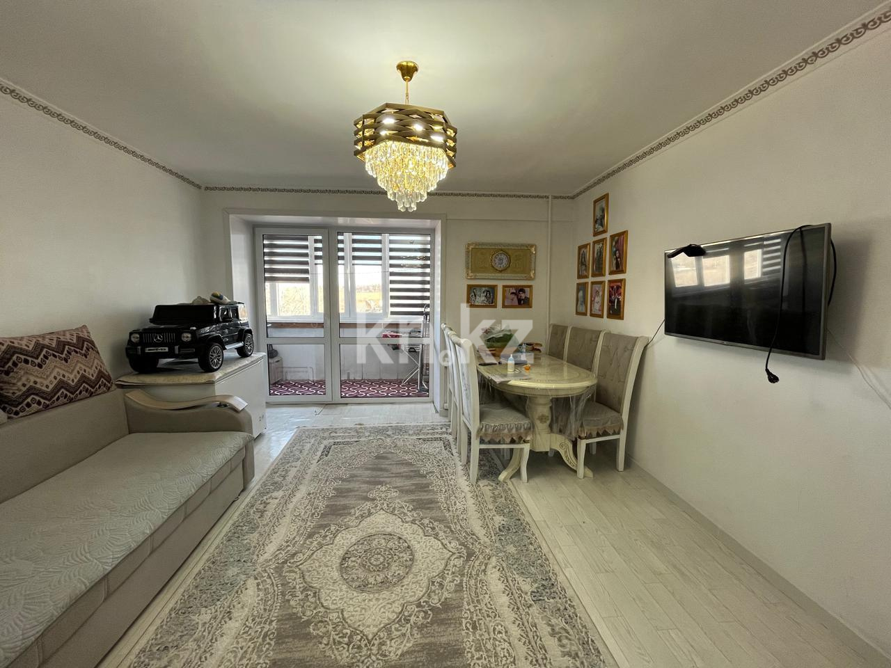 Продажа 3-комнатной квартиры, 65 м², мкр-н 19 - Продажа  трехкомнатных квартир в Караганде фото 1 из 13