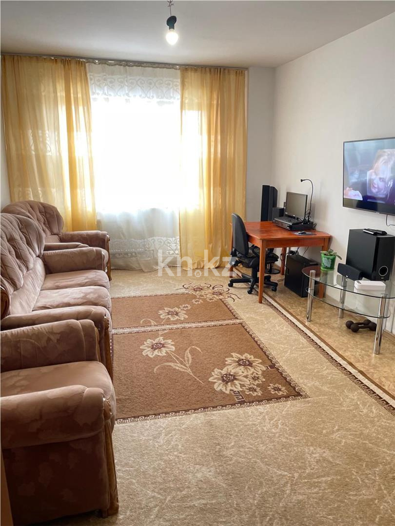 Продажа 3-комнатной квартиры, 87 м², пр. Шахтеров в Караганде - фото 2