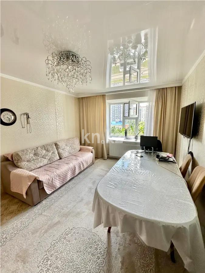 Продажа 3-комнатной квартиры, 75 м², ул. Азербаева, дом  10 - Продажа квартир в Казахстане фото 1 из 7
