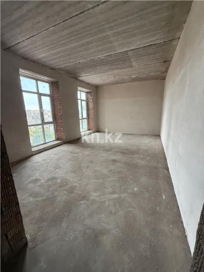 Продажа 5-комнатной квартиры, 127 м², ул. Бокейхана, дом  13 стр - Продажа  пятикомнатных квартир в Астане без посредников фото 1 из 6