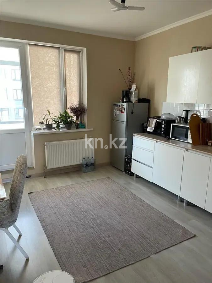 Продажа 3-комнатной квартиры, 83 м², ул. Е-117, дом  40 - Продажа  трехкомнатных квартир в Астане без посредников с фото фото 1 из 3