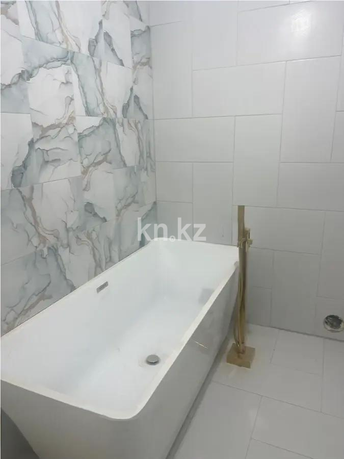 Продажа 3-комнатной квартиры, 160 м², ул. Жуалы, дом  5 - Продажа  трехкомнатных квартир в Алматы без посредников фото 2 из 2