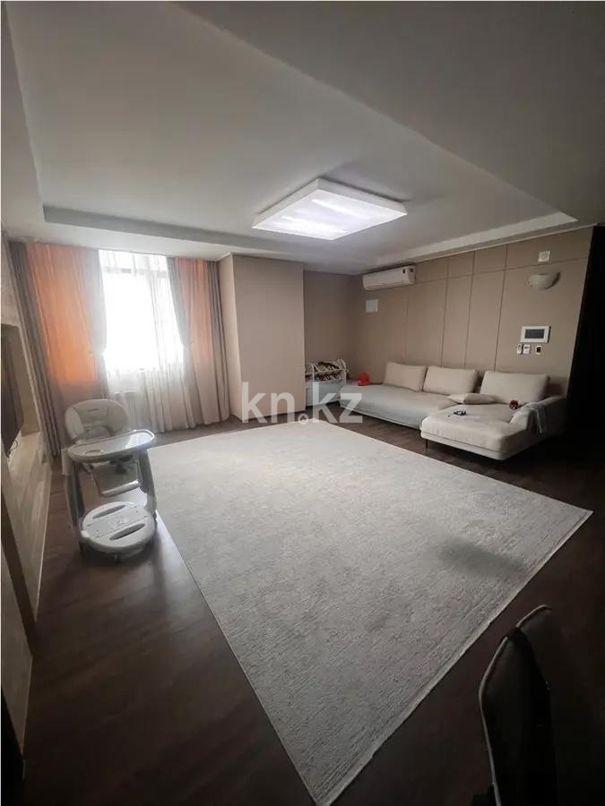 Продажа 4-комнатной квартиры, 143 м², пр. Кошкарбаева, дом  10/1 - Продажа  четырехкомнатных квартир в Астане фото 1 из 6
