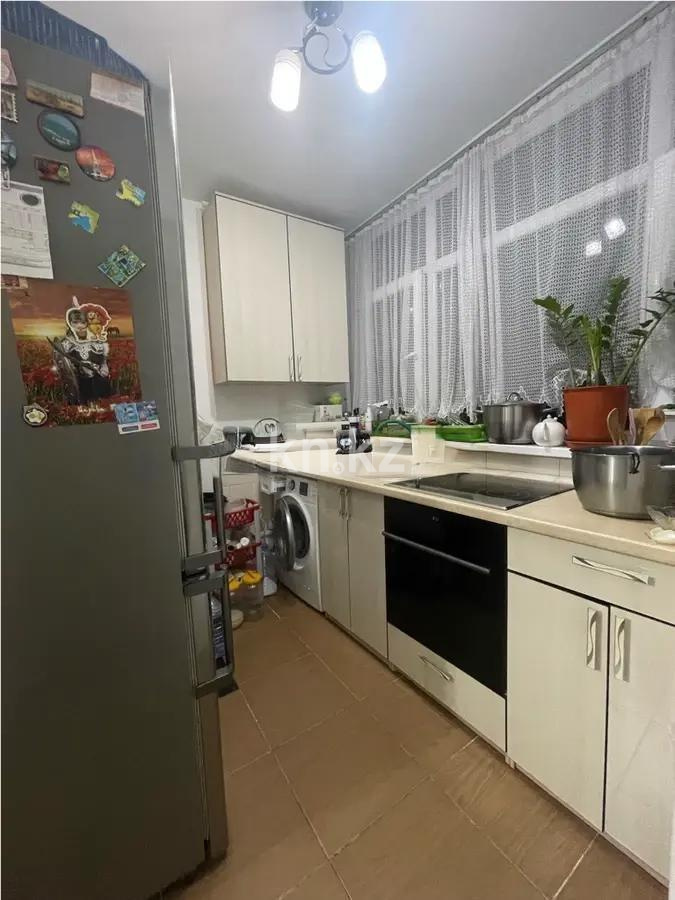 Продажа 1-комнатной квартиры, 45 м², мкр-н Мамыр-1, дом  29 в Алматы - фото 3