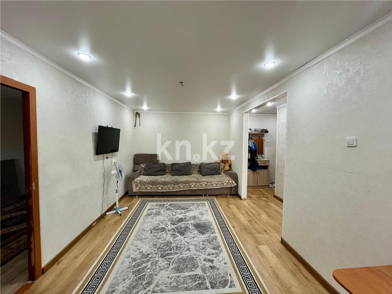 Продажа 2-комнатной квартиры, 45 м² - Недвижимость в Караганде - страница 2 фото 2 из 7