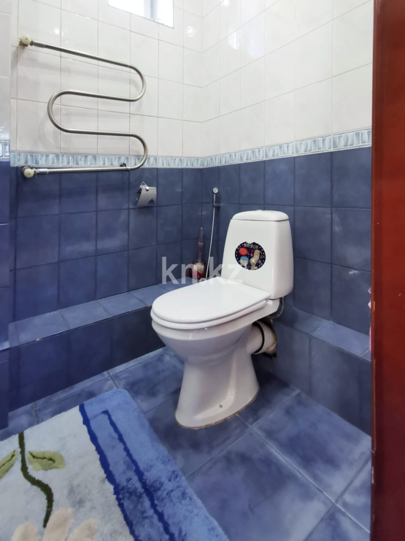 Продажа 5-комнатного дома, 205 м², ул. Сокольского в Алматы - фото 38