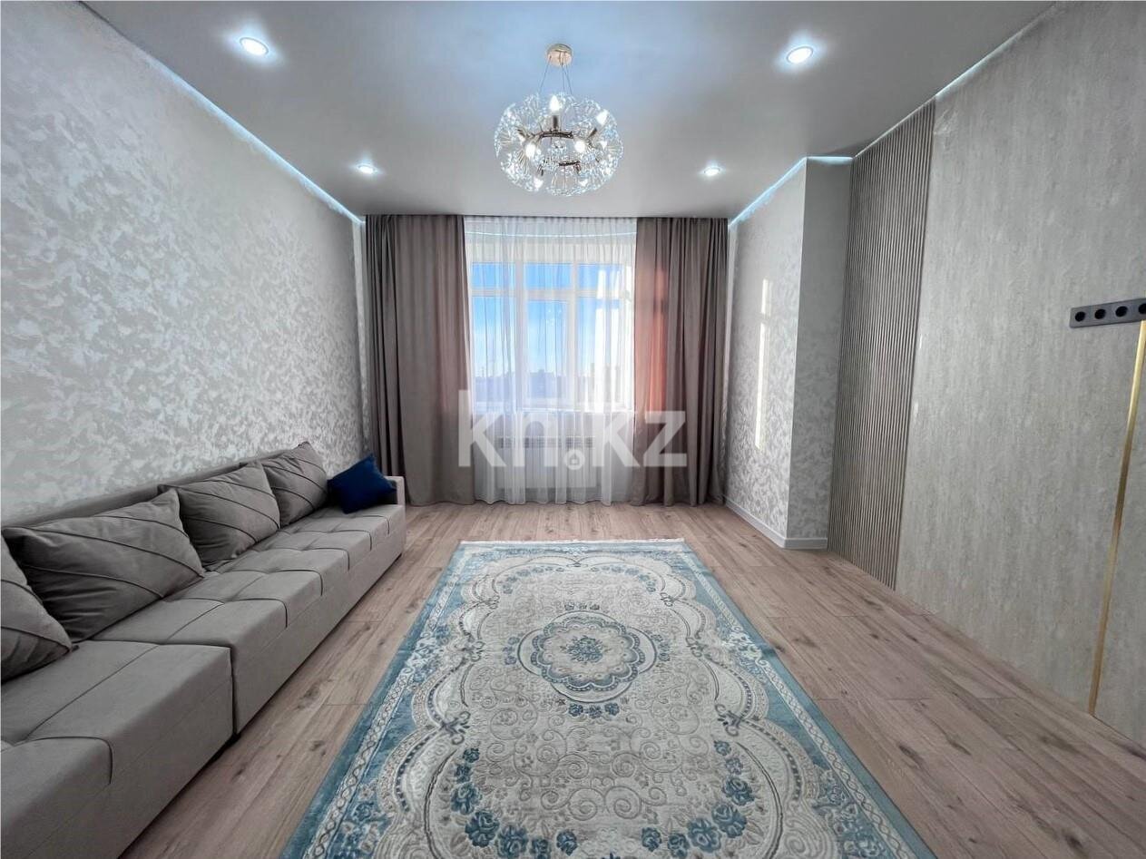 Продажа 3-комнатной квартиры, 90 м² в Караганде