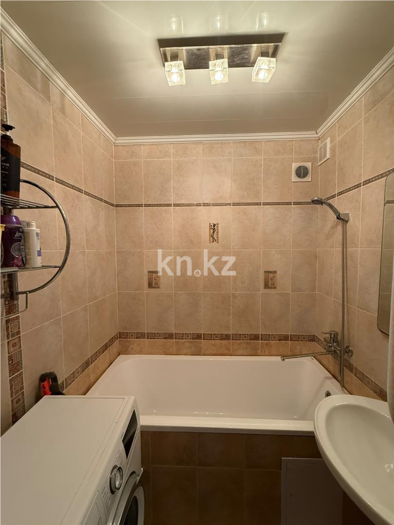 Продажа 4-комнатной квартиры, 75 м² - Продажа квартир в Караганде - страница 4 фото 12 из 16
