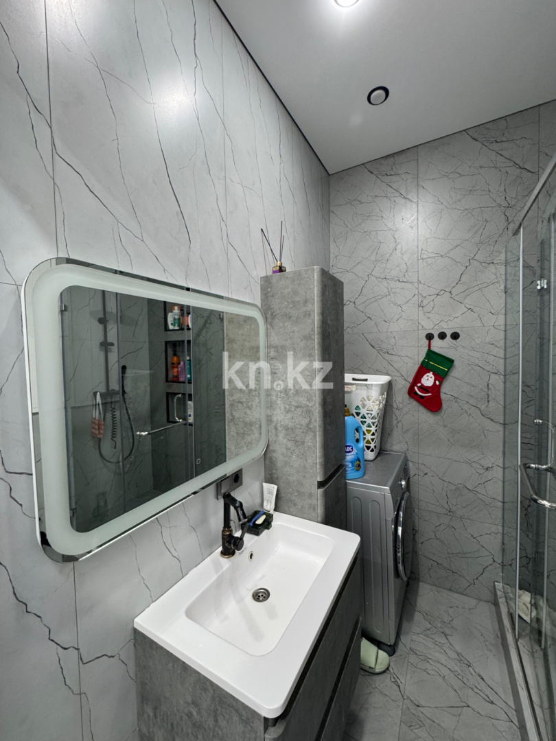 Продажа 4-комнатной квартиры, 105 м², ул. Таттимбета, дом  35 - Продажа  четырехкомнатных квартир в Караганде фото 12 из 14