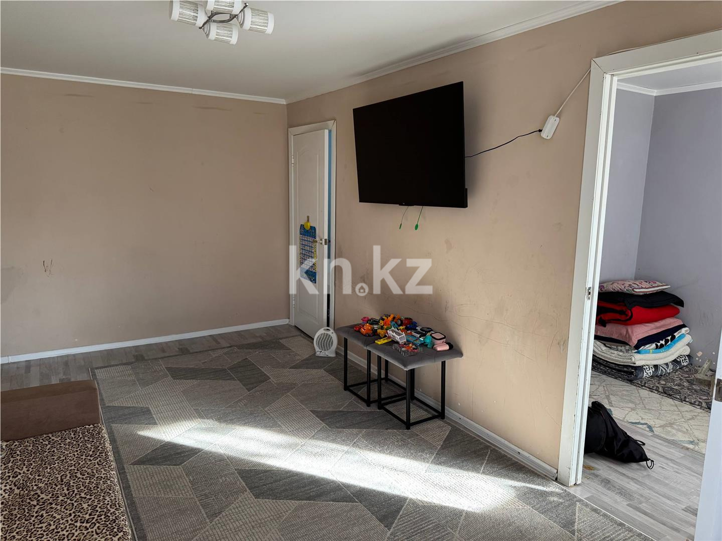 Продажа 3-комнатной квартиры, 45 м², ул. Зелинского - Продажа  трехкомнатных квартир в Караганде с фото фото 2 из 8