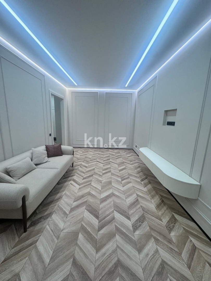 Продажа 3-комнатной квартиры, 92 м², пр. Туран, дом  52/5 в Астане