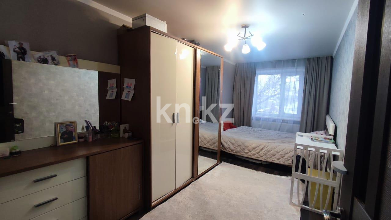 Продажа 2-комнатной квартиры, 43 м², мкр-н 17 - Продажа квартир в Караганде фото 3 из 11