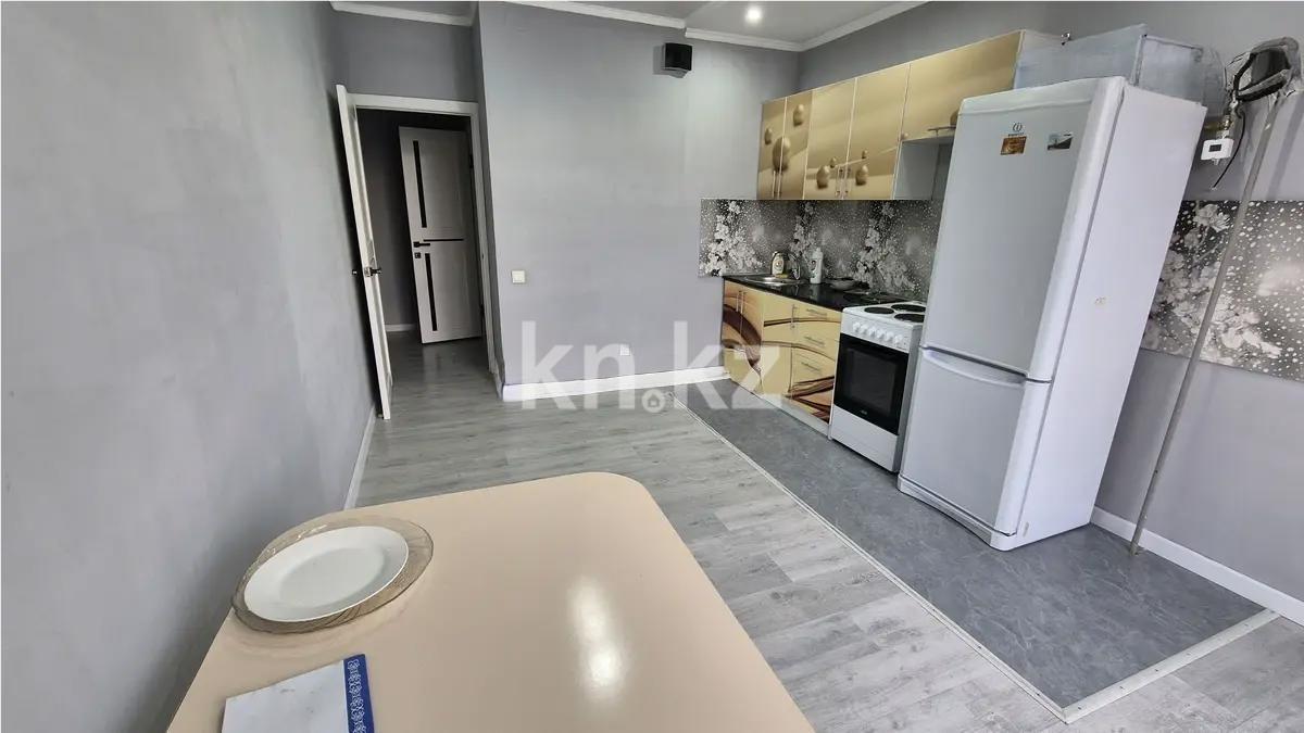 Продажа 2-комнатной квартиры, 62 м², ул. Алтын орда, дом  6/64 в Алматы - фото 3