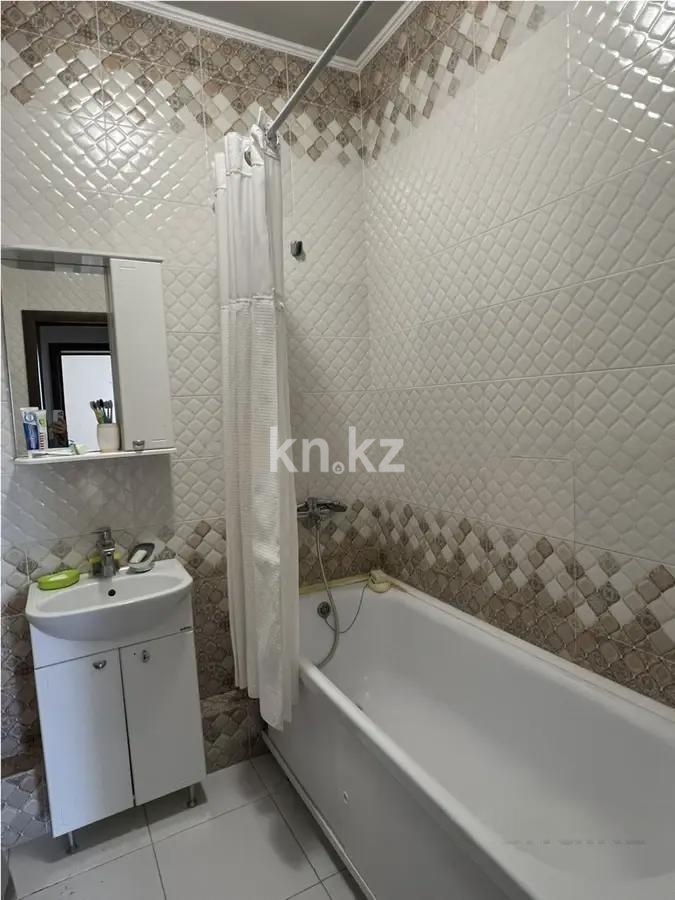 Продажа 2-комнатной квартиры, 70 м² в Астане - фото 4